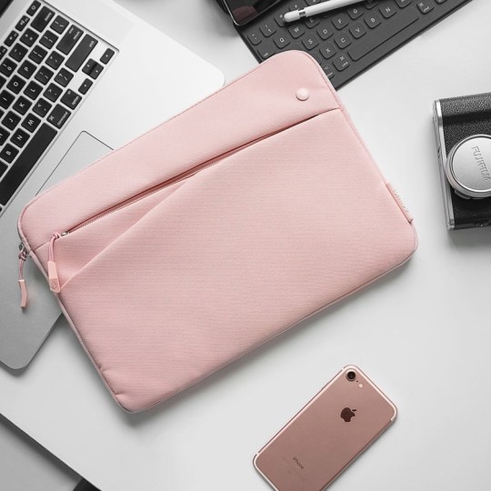 Tomtoc iPad multi-pocket cover sleeve - top-rated on Amazon, perfect for iPad 10.2